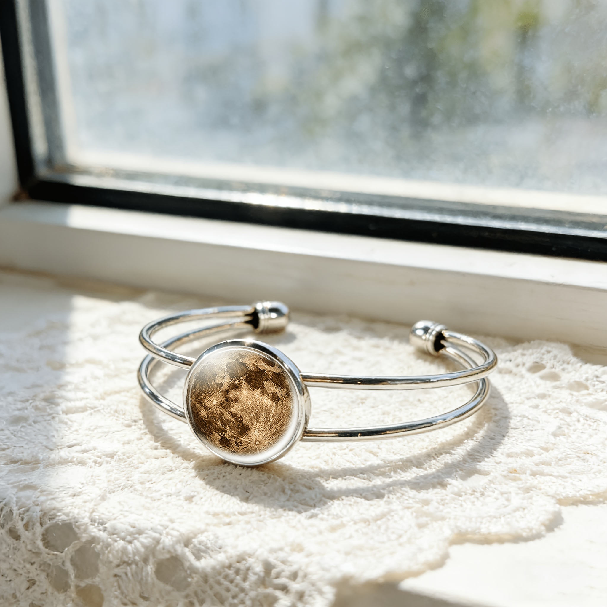 Women's Adjustable Open Bangle with Round Time Gemstone Inlay